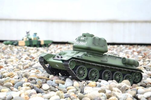 rc-panzer-heng-long-russich-t34-85-metall-rauch-24ghz-5_1_1.jpg