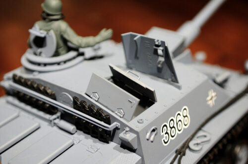 rc-panzer-von-henglong-sturmgeschuetz-3-stug-upg-11_1_1[1].jpg