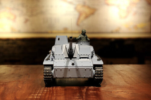 rc-panzer-von-henglong-sturmgeschuetz-3-stug-upg-4_1_1[1].jpg