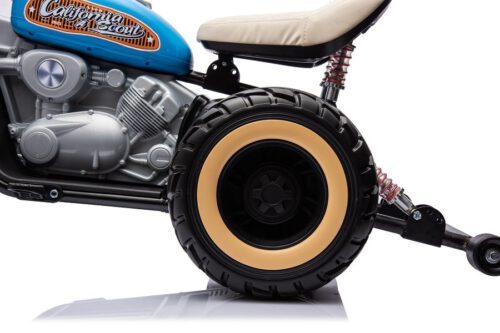 Elektro-Kindermotorrad–2x800W-Brushless-Motoren-24V7A-Akku-20[1].jpg