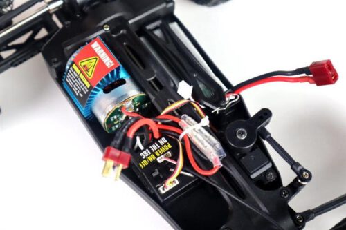 ferngesteuertes_monster_truck_40_kmh_schnell_-_lipo_-_2_4ghz_gelb-_203e-6.jpg