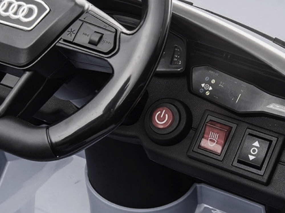 brd-2118-audi-rs6-elektrische-kinder-accu-voertuig