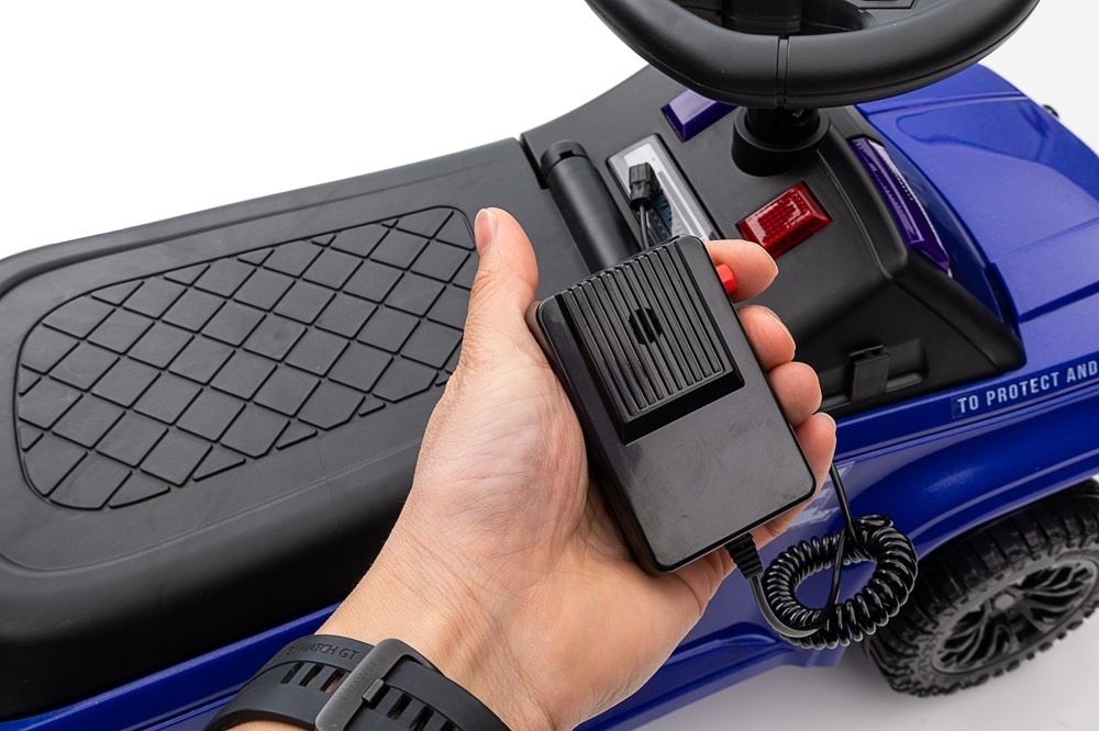 qls933-police-foot-to-floor-ride-on-car-walking-ca