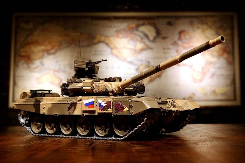 RC Panzer "Russland T90" Heng Long 1:16 mit Rauch&Sound + 2,4Ghz - Pro Modell